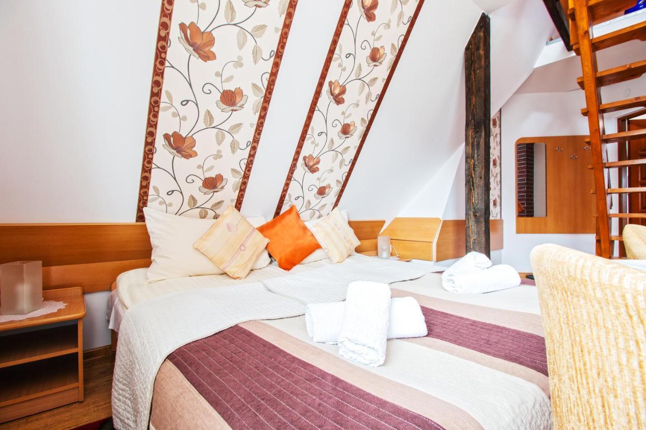 Chata Pod Jemiola Zakopane Exteriör bild