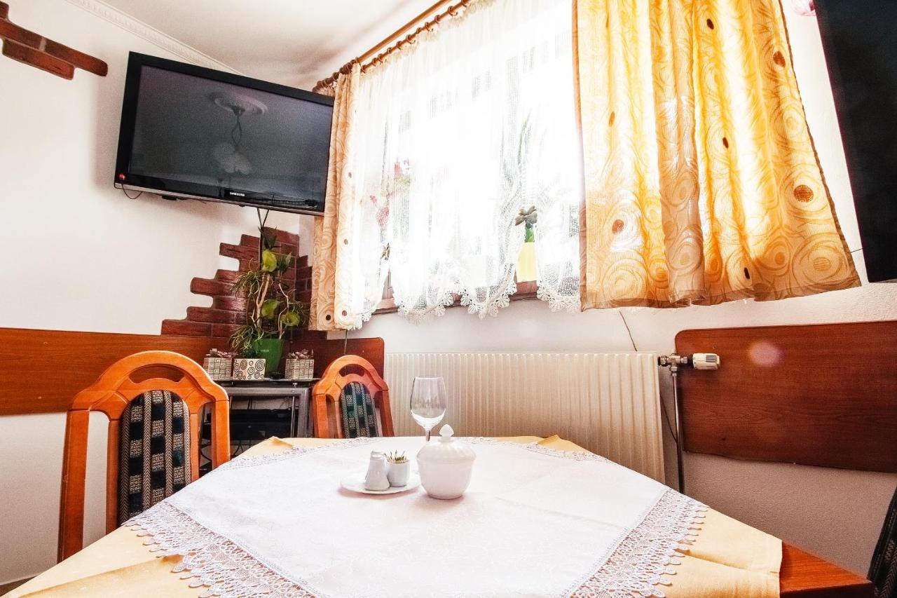 Chata Pod Jemiola Zakopane Exteriör bild
